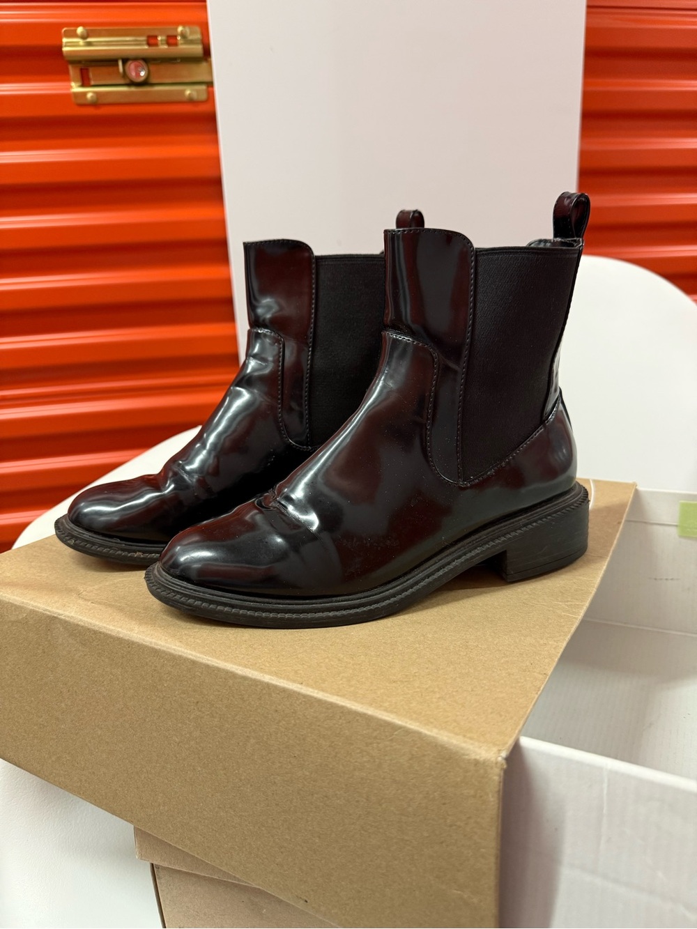 Charles&Keith Women's Glossy Chelsea Boot in black
